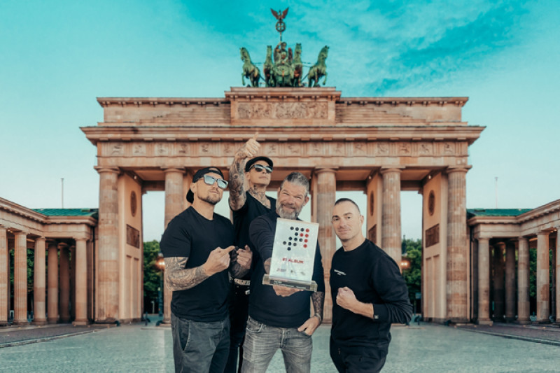 IMMER UNTER FEUER auf der #1